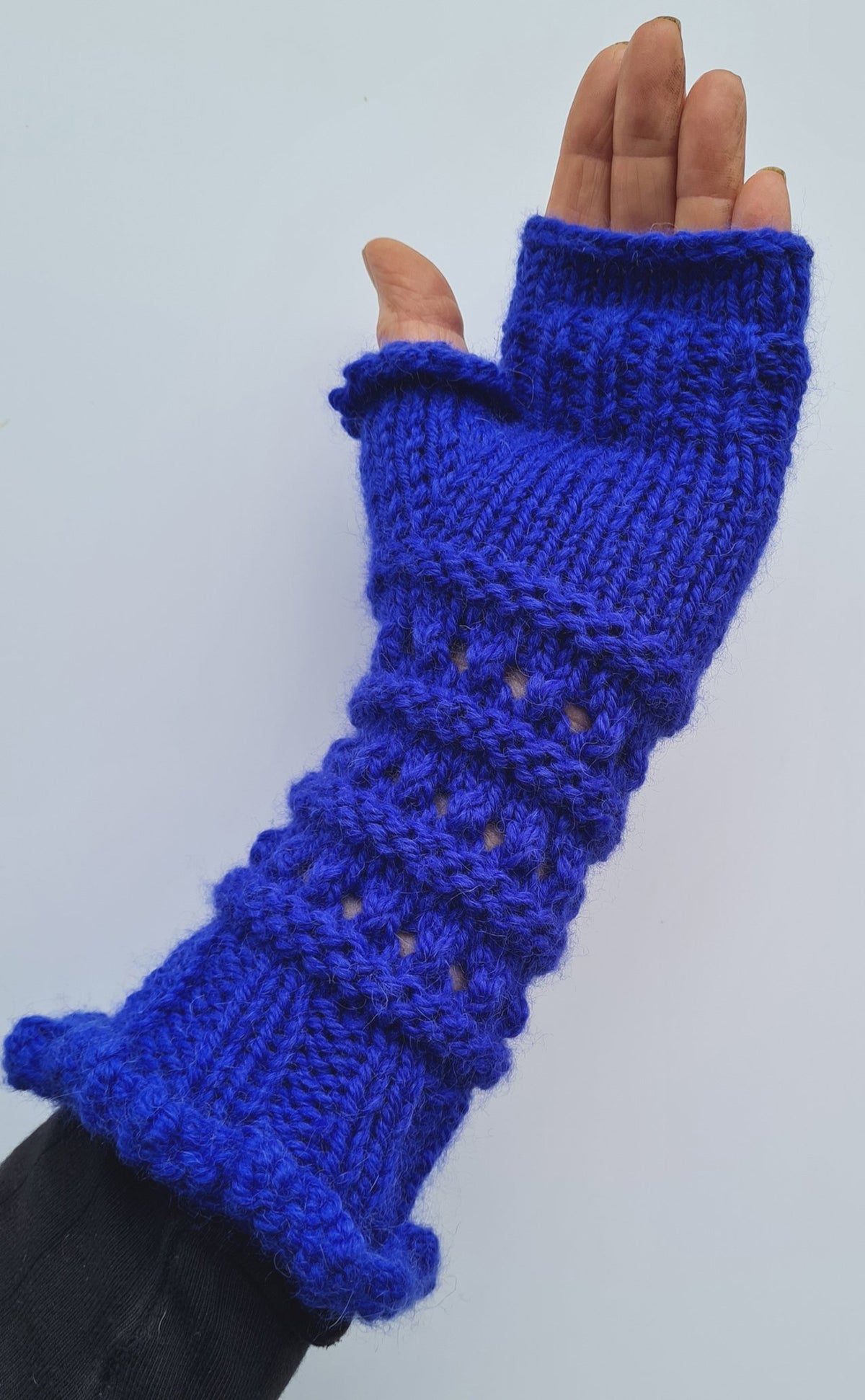 image of Snug Sleeve & Glove by Chrissy Smith